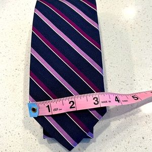Brooks Brothers Navy Purple and Lavender striped Men’s Neck Tie